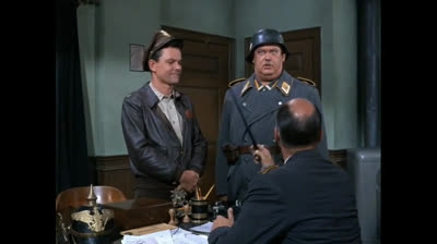 Papa Schultz 1971 saison 01 episode 14 .