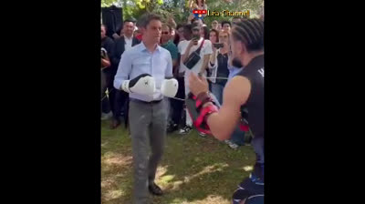 Attal se prépare a la guerre lol