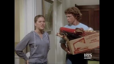 La famiglia Bradford 02x11 Fate l amore e non fate la guerra