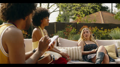 Tout Pour La Lumière - S01E33