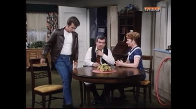 Happy Days - 4x23 - Le.Chien.De.Fonzie.FR.