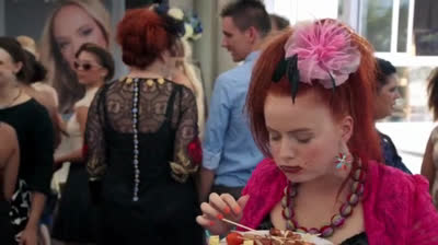 comme cendrillon 4:trouver chaussure a son pied (2016)